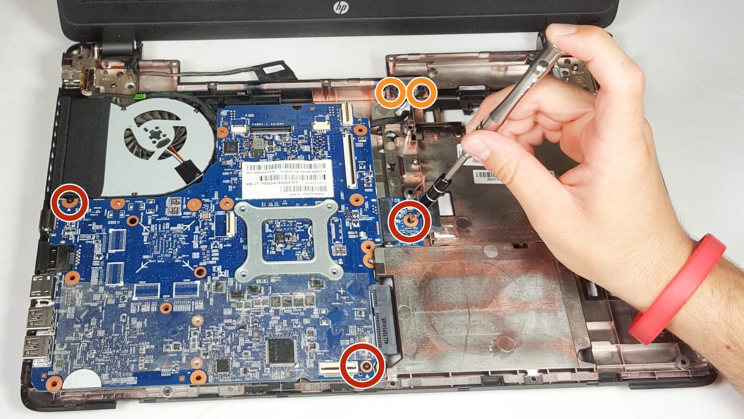 Internal Photo of HP ProBook 440 G8 G9 G10 / 445 G8 G9 G10 / 450 G8 G9 G10 / 455 G8 G9 G10 Fan original (HP ProBook 455 G1)